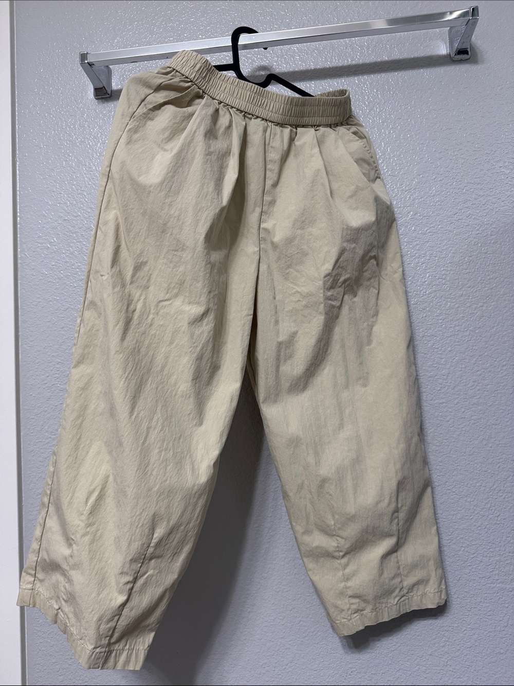 Women's Straight-Leg Elastic-Waist Pants in Light Beige